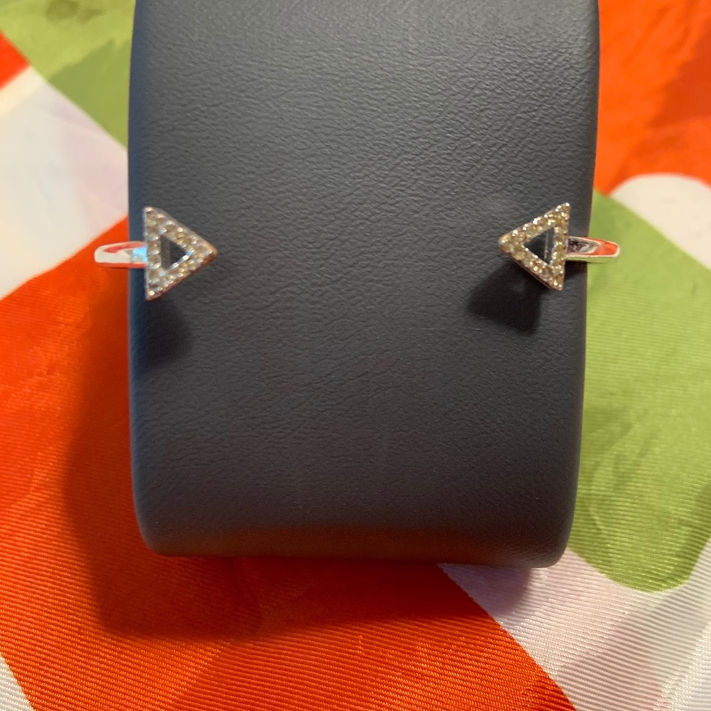 Stella & Dot Pave Arrow Bracelet stackable